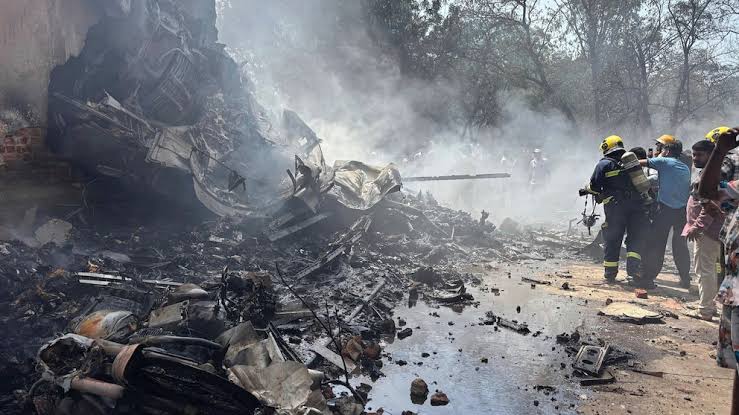WhatsApp-Image-2025-06-14-at-21.11.42 Air India Plane Crash Survivor बोले: 'मैंने अपनी आंखों के सामने लोगों को मरते देखा'