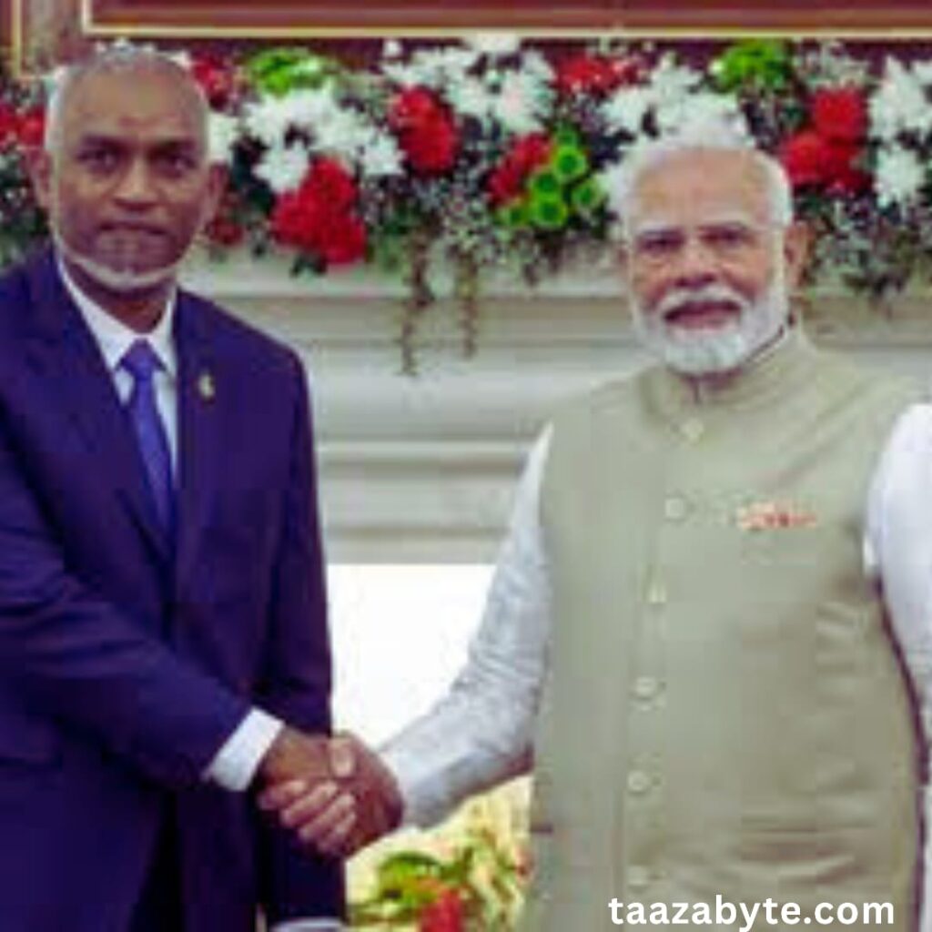 WhatsApp-Image-2025-07-27-at-07.39.36-1024x1024 मालदीव के राष्ट्रपति मुइज्जू ने मोदी की यात्रा को बताया पर्यटन के लिए फायदेमंद, जताया आभार